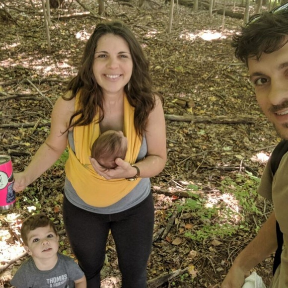 Meet your Posher, Christina - Picture 4 of 4